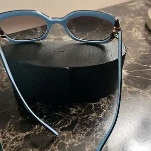 Prada Milano squared sunglasses. Brown spotted and Black with blue inside trim. Prada PR 23YSF S (52 - 19) with Brown lenses and Tortoise  main image 3